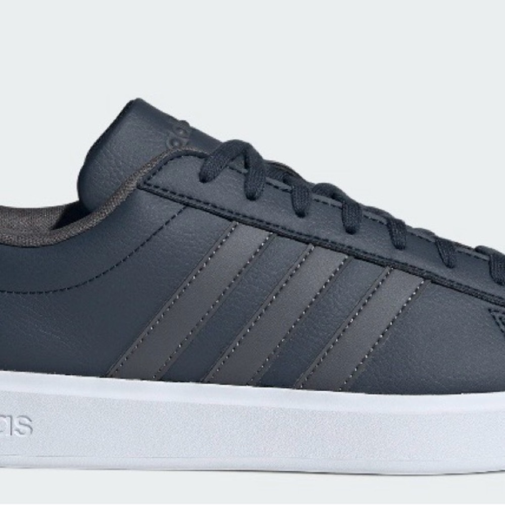 adidas men Grand Court 2.0 Shoes NWT